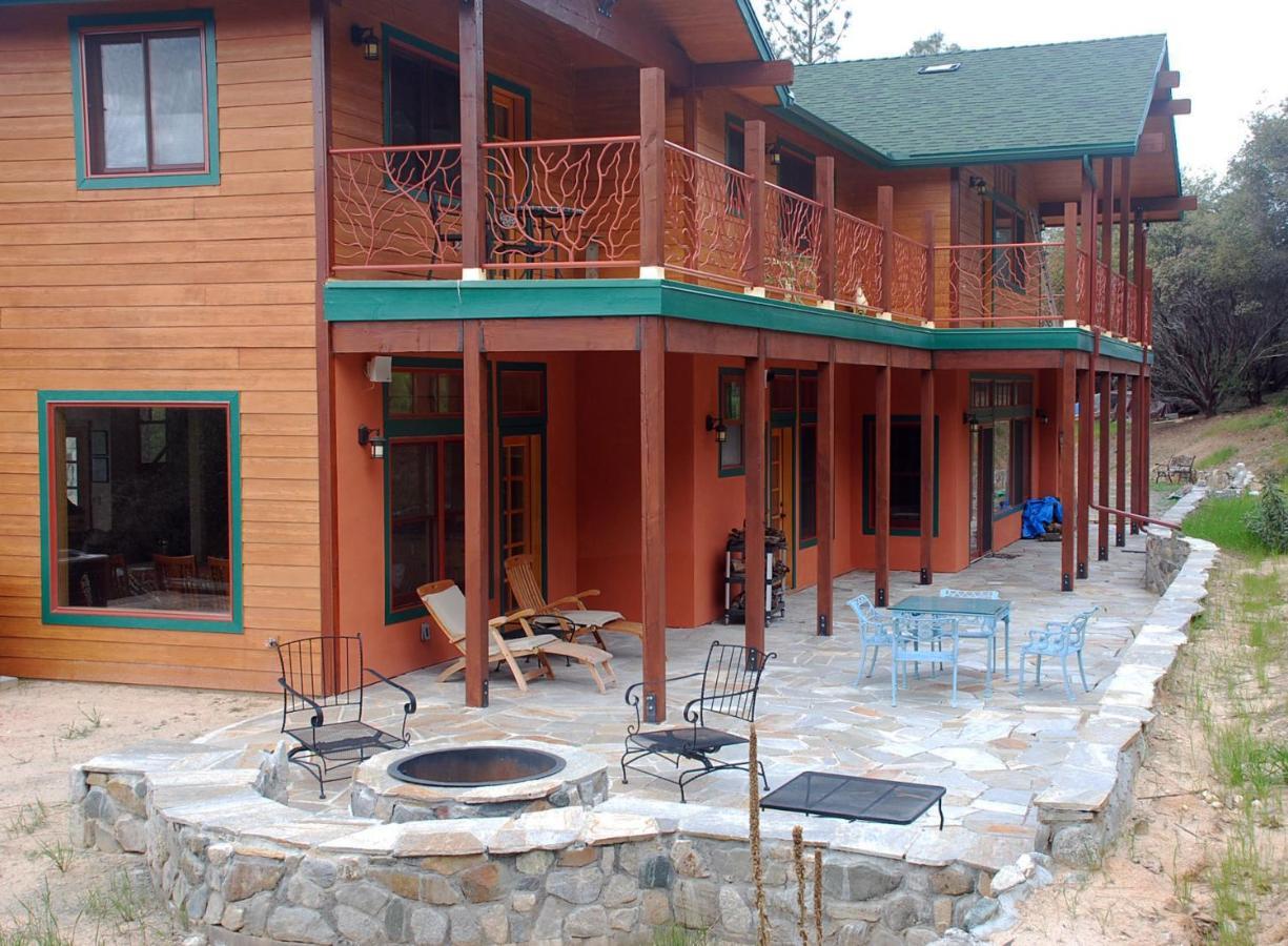 Sierra Trails Retreat Villa Mariposa Exterior photo